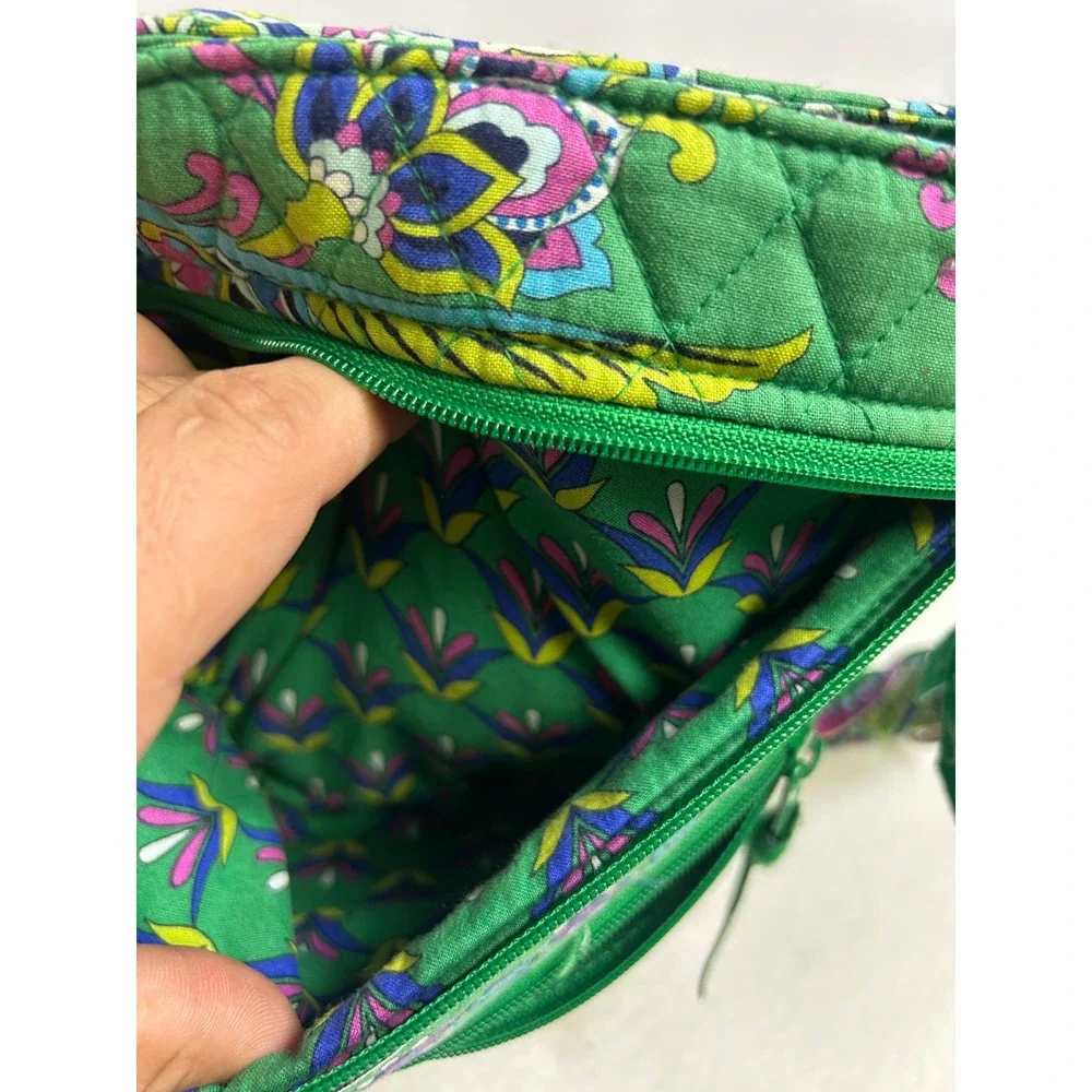 Boho Vera Bradley Women Small Green‎ Go Wild Paisley Quilted Crossbody Bag Purse